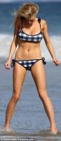 33FC0F6B00000578-3581248-Check_me_out_The_22_year_old_blonde_wore_a_gingham_bikini-a-25_1462809597528.jpg